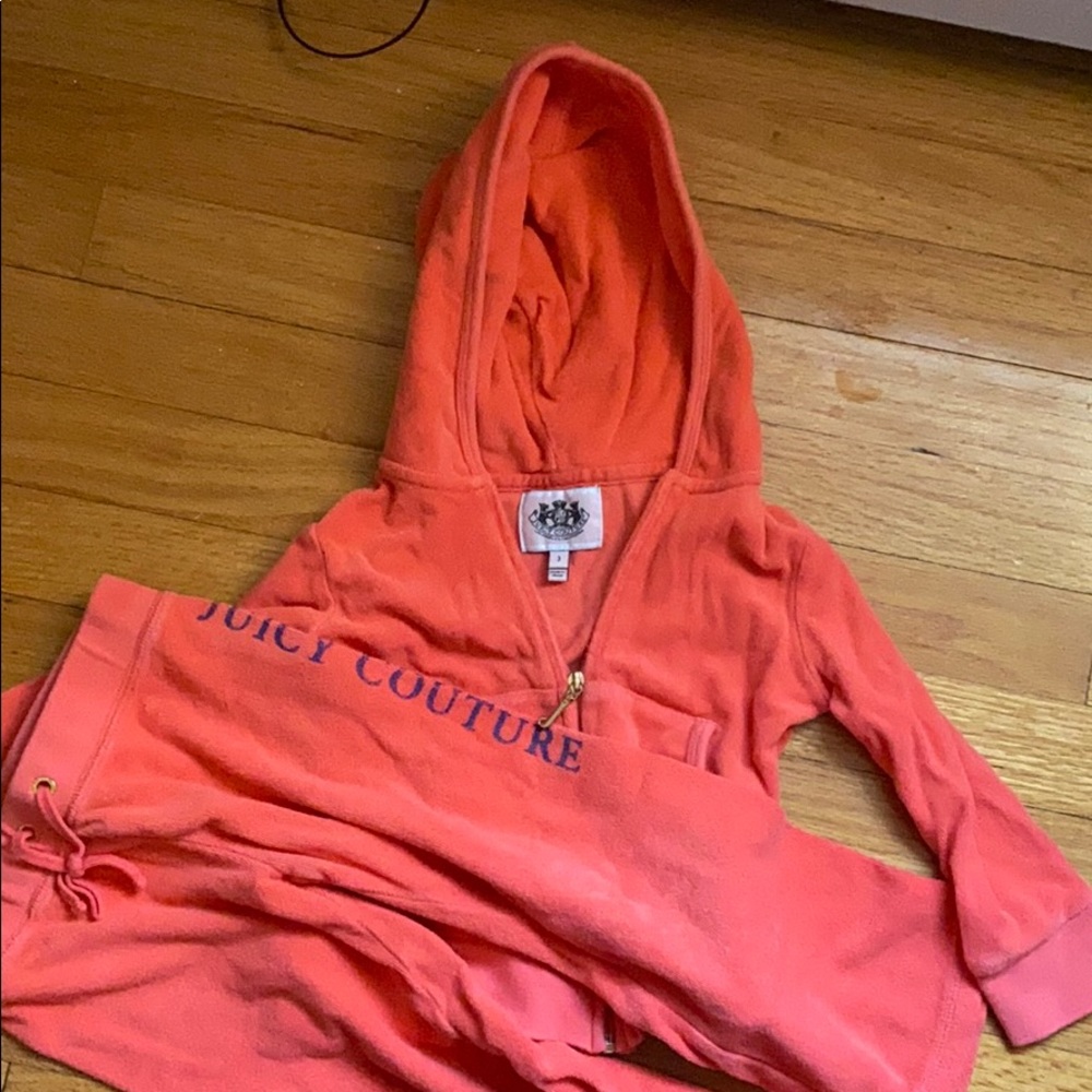 Juicy Couture coral sweat suit size 3